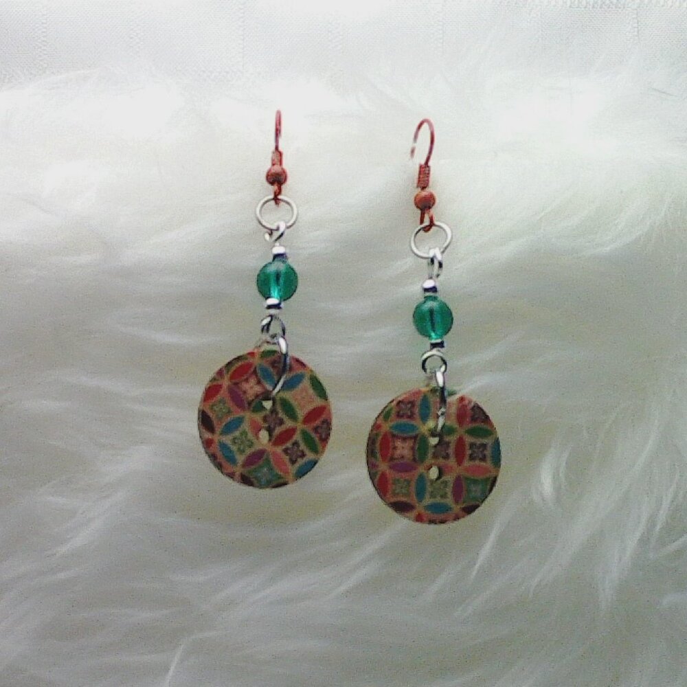 No. 1252 Pretty handmade earrings with three-quarter-inch diameter buttons